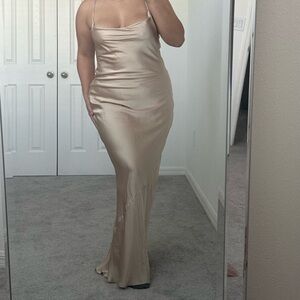 Show Me Your Mumu Tuscany Maxi Slip Dress in Champagne Luxe Satin in size Medium